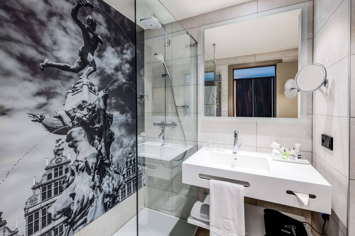 shower, rainfall showerhead, eco-friendly toiletries, hair dryer