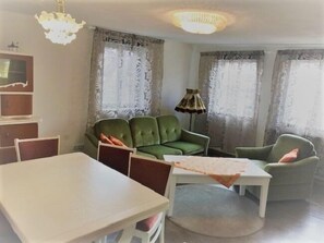 頂級公寓 | 客廳 | 平面電視