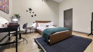 아파트 (3 Bedrooms)