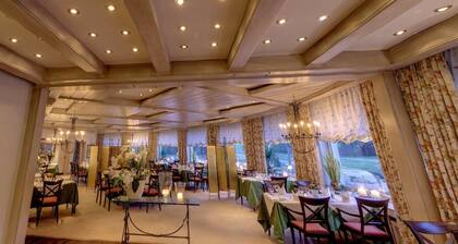 Hotel & Restaurant Zur WindmĂŒhle