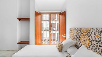 Egyptian cotton sheets, premium bedding, memory foam beds, in-room safe