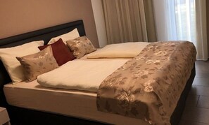 1 bedroom, hypo-allergenic bedding, in-room safe, individually decorated