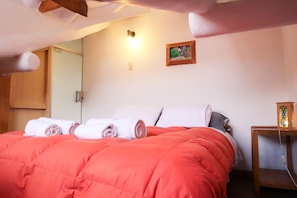 Appartement, 2 chambres, cuisine (1 double+ 2 twin+1 sofa bed) | Wi-Fi gratuit, draps fournis