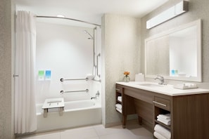 Studio, 2 Queen Beds, Accessible, Bathtub | Bathroom | Free toiletries, hair dryer, towels