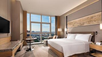 In-room safe, bed sheets