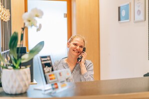 Reception - Hotel Abenstal (Au in der Hallertau)