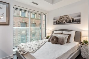 Apartment (1 Bedroom) | View from room - QuickStay - Classy & Rustic Downtown Condo (Toronto)