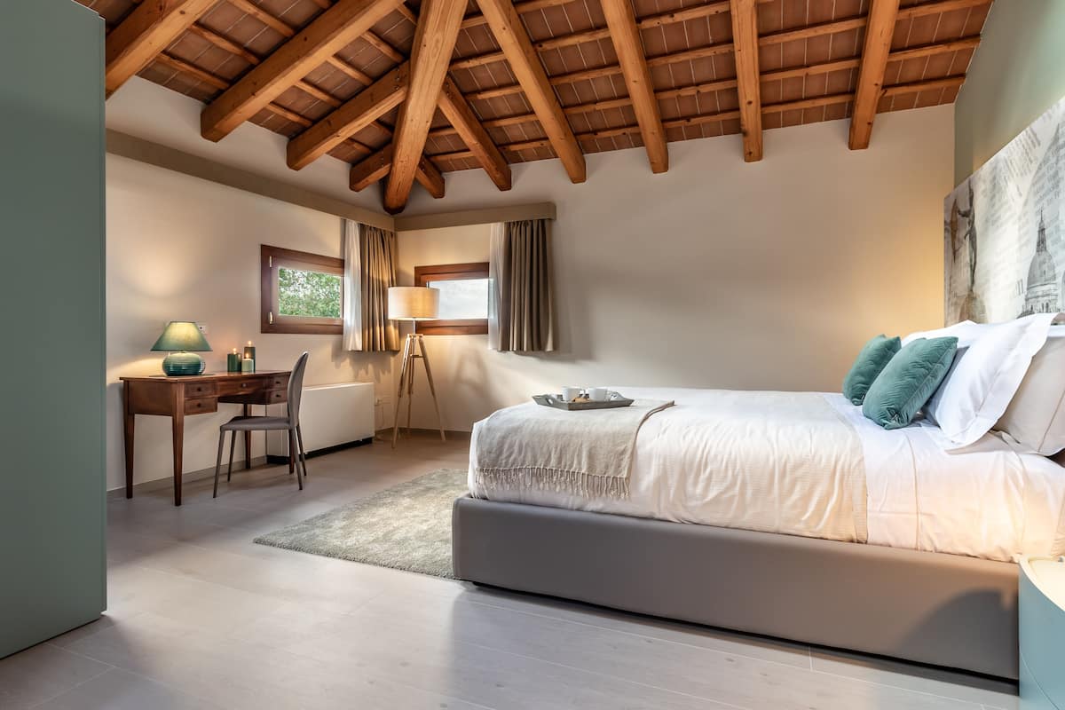 Suite, Pool View (Venezia)