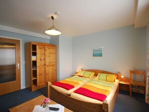 Desk, cots/infant beds, free WiFi, bed sheets