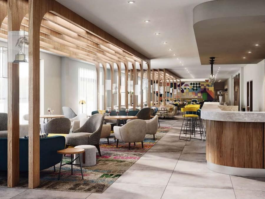 Breakfast, lunch and dinner served