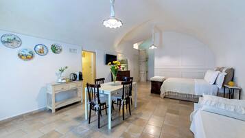 KING DELAXE LOFT CARRETTIERI AFF (Via Carrettieri, 22, piano terra)