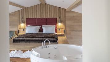 Suite deluxe, vue panoramique et baignoire spa (Saphir) | Sängtillbehör av högsta kvalitet och minibar