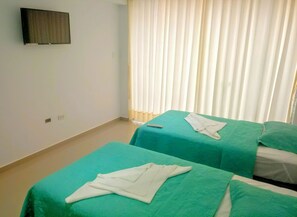 Free WiFi, bed sheets - Hotel Inkayacu (Paracas)