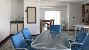 Unclassified image, 3 of 46, button - Cobertura em Riviera vista para o Mar (Bertioga)
