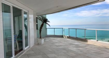 Cobertura em Riviera vista para o Mar