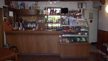 Bar (in der Unterkunft)