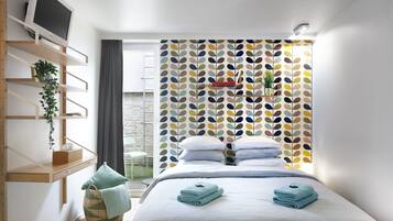 Chambre Double Standard (1) | Décoration personnalisée, ameublement personnalisé, rideaux occultants