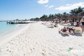 Beach - Terrazas by Bahia Principe (Akumal)