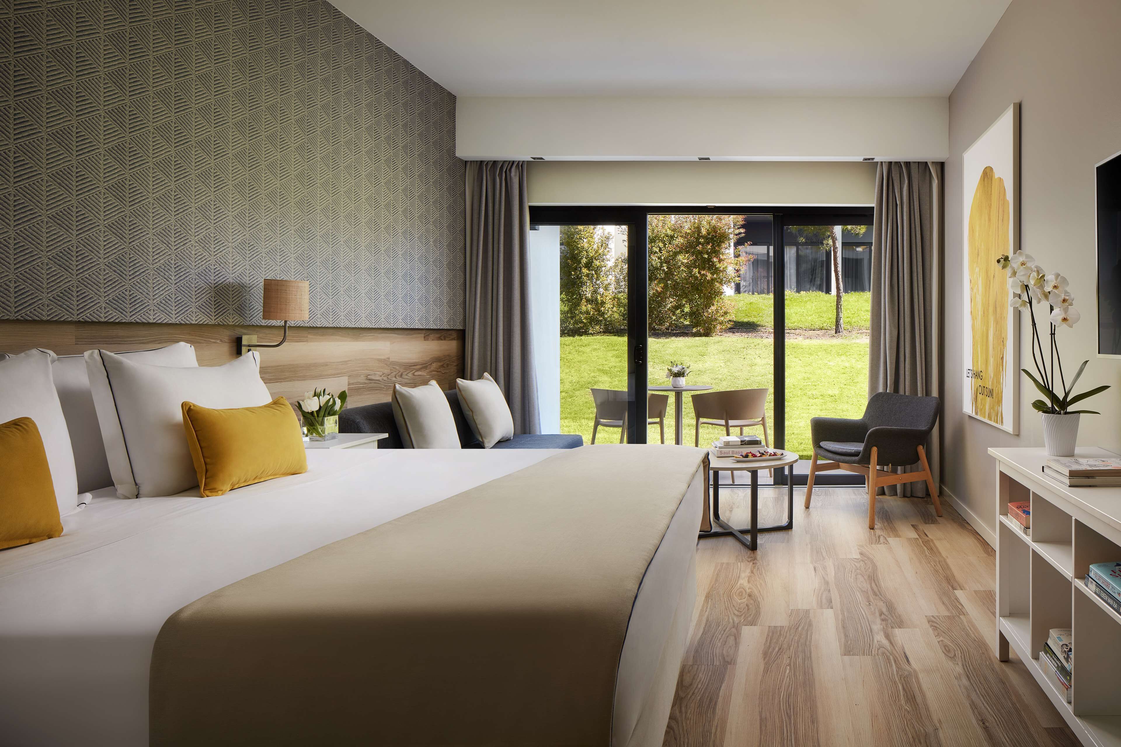 1 bedroom, minibar, in-room safe, desk