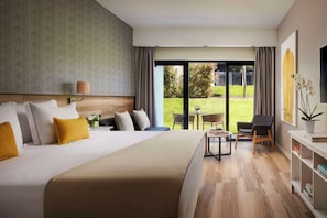 Minibar, in-room safe, desk, blackout drapes - Tivoli Alvor Algarve - All Inclusive Resort (Portimão)