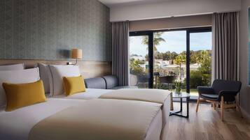 Minibar, in-room safe, desk, blackout drapes