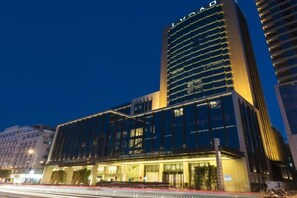 星評価なしの画像、3 / 104、ボタン