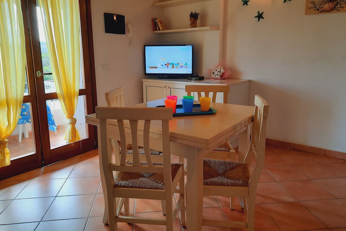 Classic Studio, Balcony, Sea View | Private kitchen