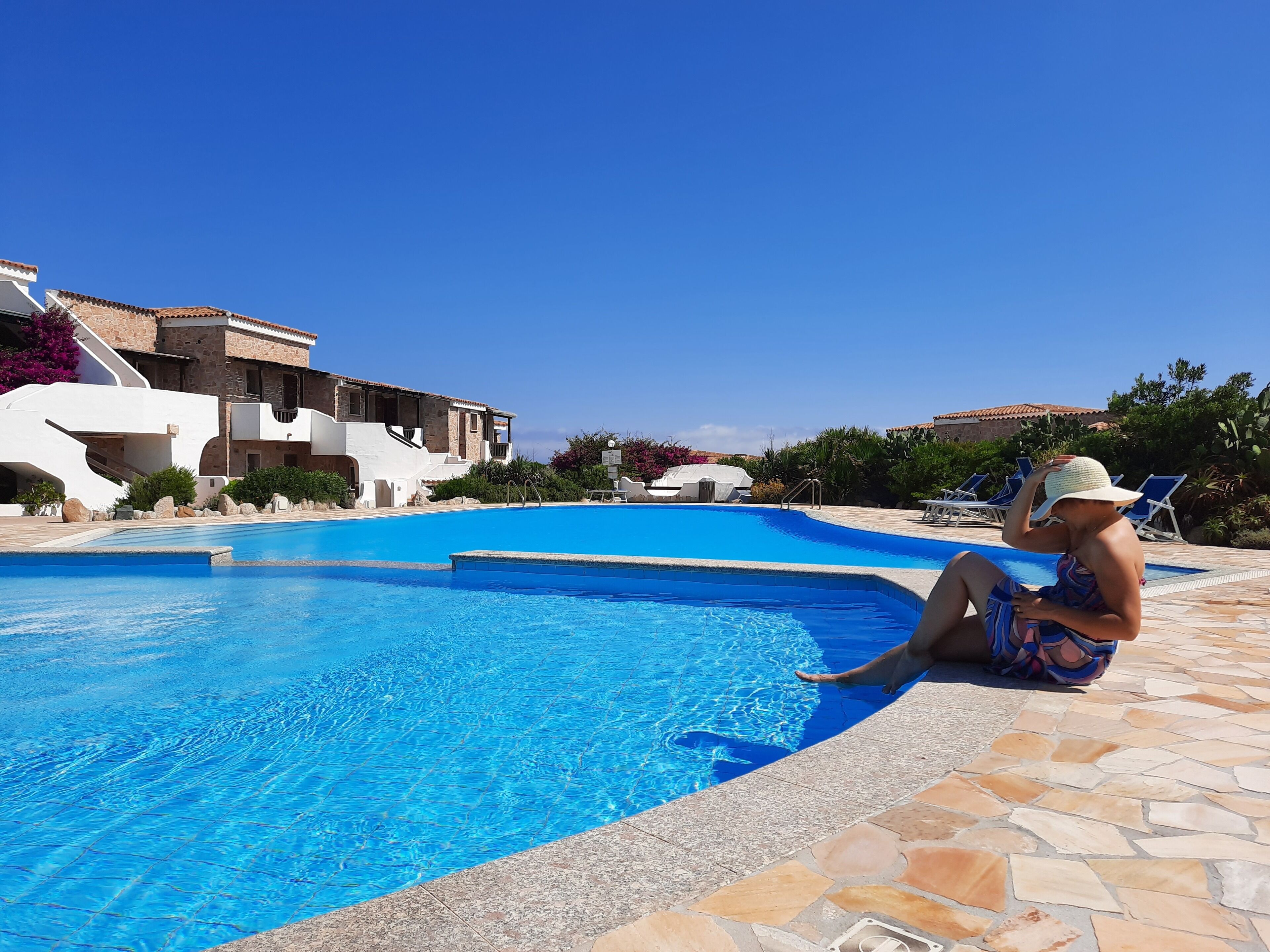 Piscine extérieure (ouverte en saison)