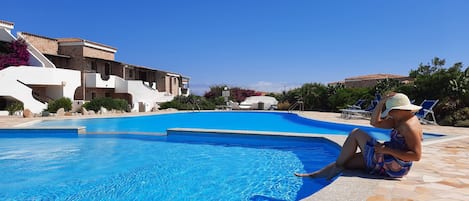 Seasonal outdoor pool