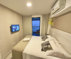 Hypo-allergenic bedding, pillow-top beds, individually decorated - Landscape Beira Mar Platinum (Fortaleza)