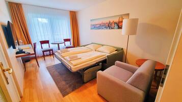 Bureau, chambres insonorisées, Wi-Fi gratuit, draps fournis