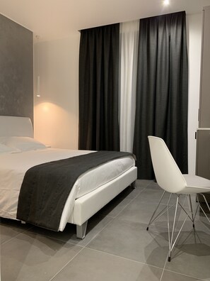 Basic-Doppelzimmer | Italienische Bettbezüge von Frette, hochwertige Bettwaren
