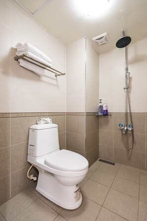 Comfort Double Room, 1 Queen Bed, Non Smoking, City View | Bathroom | Shower, free toiletries, hair dryer, slippers - Star Hotel (Kaohsiung)