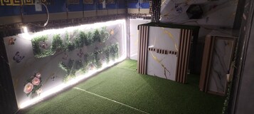 Espacio para trabajar con laptop, wifi gratis y ropa de cama 