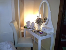 Triple Room, Private Bathroom | Room amenity