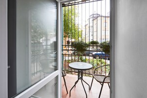 Suite, no fumadores, vistas al patio | Vistas desde la habitación