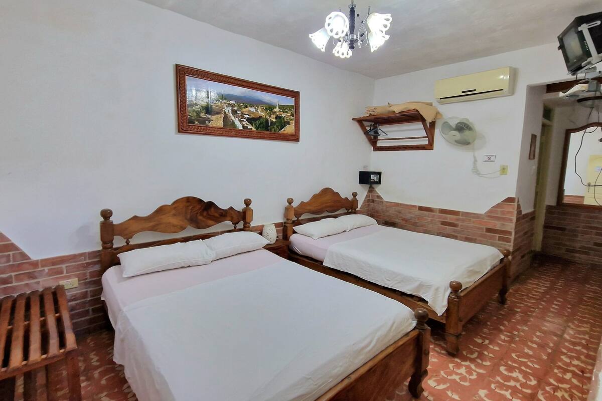 Chambre Quadruple Supérieure, 2 grands lits