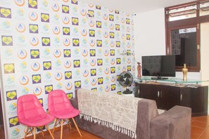 Lobby sitting area - Hostel e Pousada Ponta Verde (Maceió)