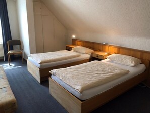 Room - Hotel Cao (Hemmingen)