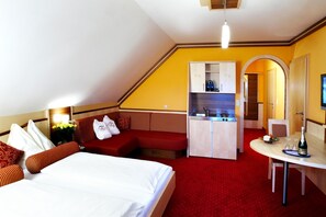 Unclassified image, 2 of 35, button - Hotel Garni Thermenglv Ck (Unterlamm)