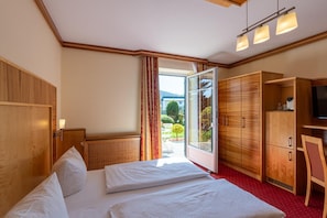 Unclassified image, 4 of 35, button - Hotel Garni Thermenglv Ck (Unterlamm)