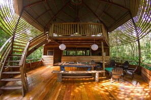 Breakfast, lunch, dinner served; local cuisine  - La Manigua Lodge (La Macarena)