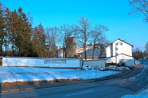 Unclassified image, 2 of 77, button - Gasthof Pension Leupold (Selbitz)
