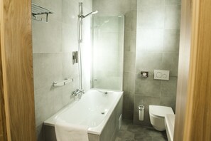 Slippers, towels - Penzión Meridiana Bojnice (Bojnice)