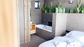 Minibar, in-room safe, blackout drapes, soundproofing