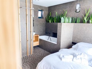 Appartement Exclusif, 2 chambres | Minibar, coffres-forts dans les chambres, rideaux occultants