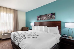 Habitación estándar, 1 cama King size, para no fumadores | Camas con pillow-top, escritorio y tabla de planchar con plancha 