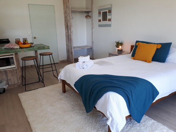 Appartamento, 1 letto queen, vista montagna | Wi-Fi gratuito, lenzuola