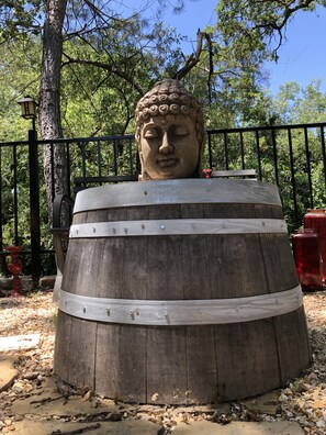 Creekside Room | Terrace/patio