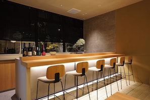 酒吧（店内）